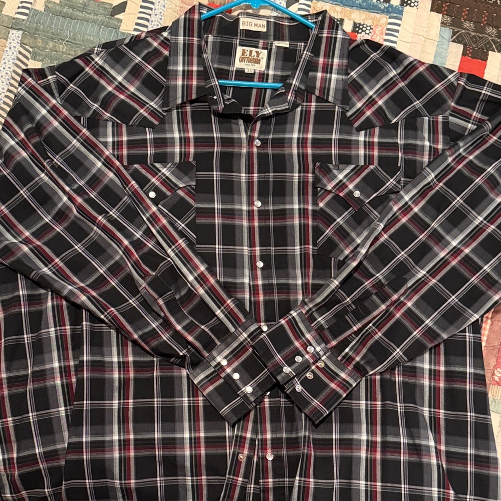Ely Cattleman Men's Red and Black Plaid Shirt